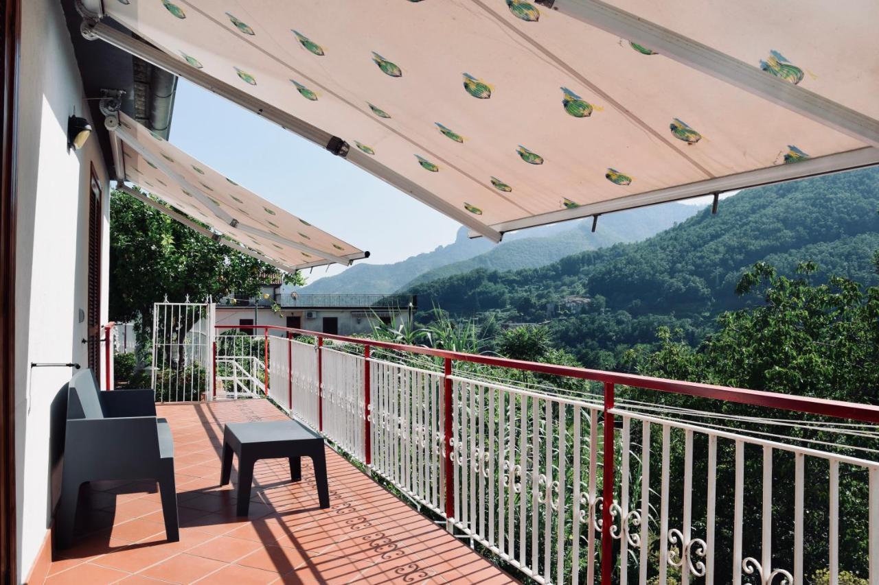 Campinola Holiday Home Private Pool Трамонти Екстериор снимка