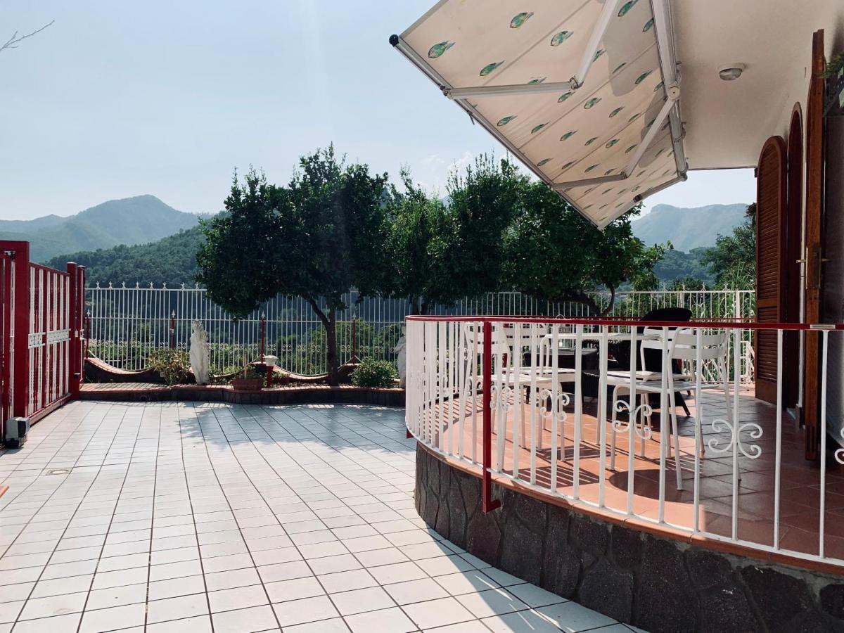 Campinola Holiday Home Private Pool Трамонти Екстериор снимка