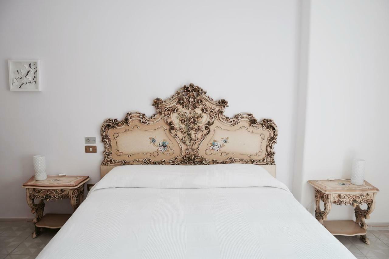 Campinola Holiday Home Private Pool Трамонти Екстериор снимка